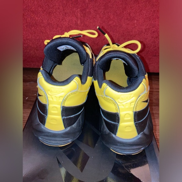 NIKE AIR MAX 95 - Picture 4 of 5